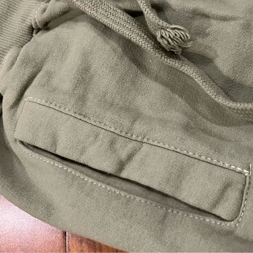 La Detresse olive sweatpants NWOT size XS - Picture 4 of 10